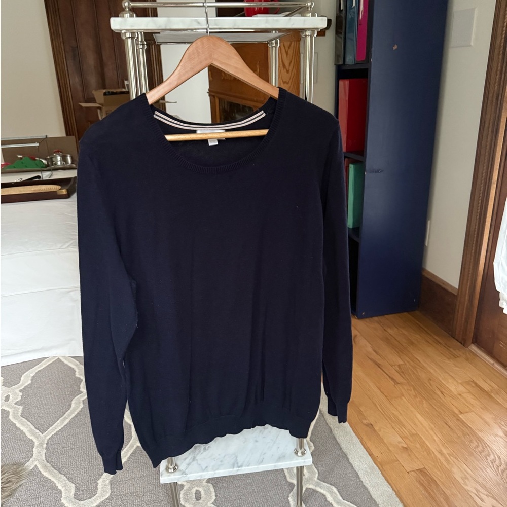 Elegant Black Crewneck Sweater